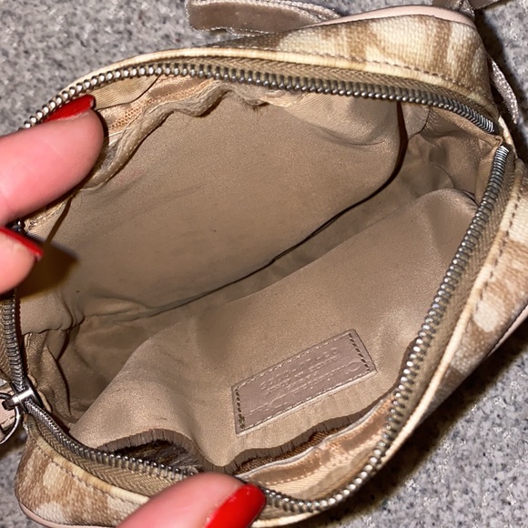 RARE Classic Christian Dior Wristlet - Picture 7 of 9